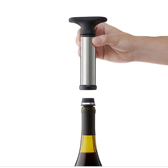 Rabbit Stainless Steel Wine Preserver - Picture 3 of 7